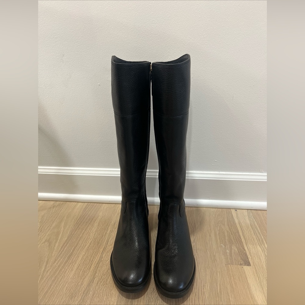 Tory Burch Jolie 31192 Preowned  Black Pebble Leather Riding Boots US Size 7M